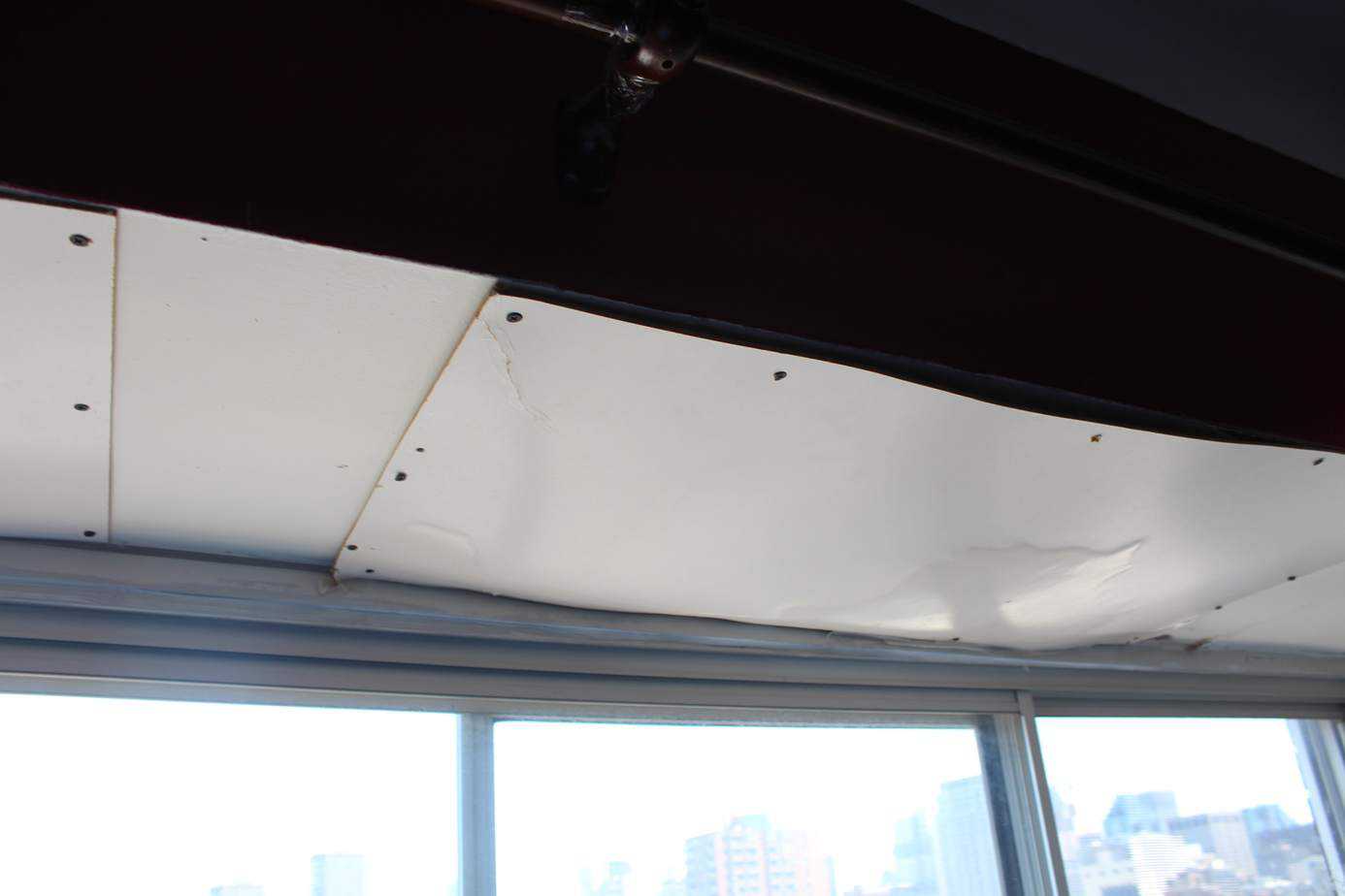 water-infiltration-inspection-test-montreal.jpg Genispec conducts water infiltration inspections in Montreal.